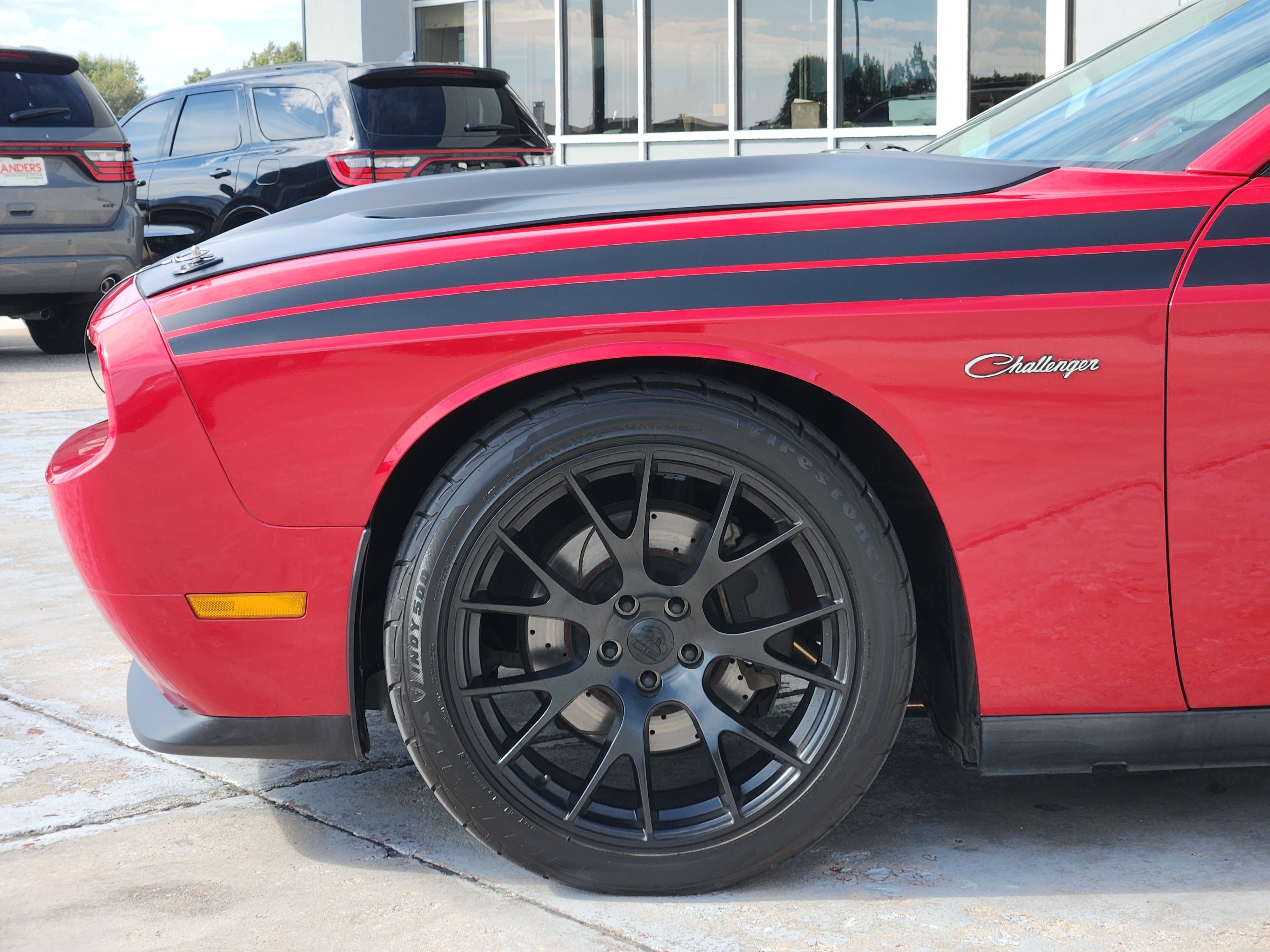 Used 2013 Dodge Challenger R/T RWD image 8
