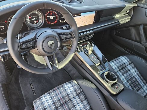 Certified 2025 Porsche 911 Turbo image 25