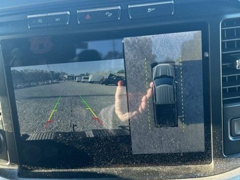 Used 2023 Ford F150 XLT w/ Equipment Group 302A High image 11