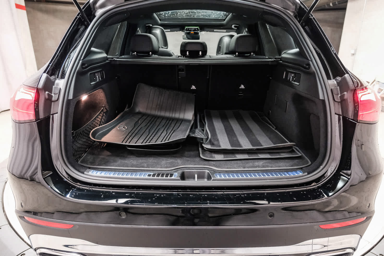 Certified 2024 Mercedes-Benz GLC 300 4MATIC image 32