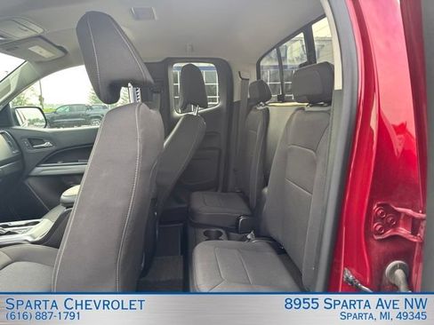 Used 2018 Chevrolet Colorado LT w/ LT Convenience Package AWD/4WD image 25