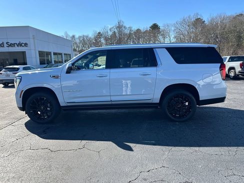New 2026 GMC Yukon XL Denali w/ Sun & Power Step Package image 9