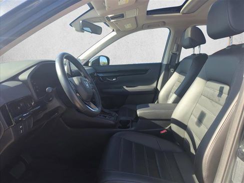 Used 2025 Honda CR-V EX-L image 13
