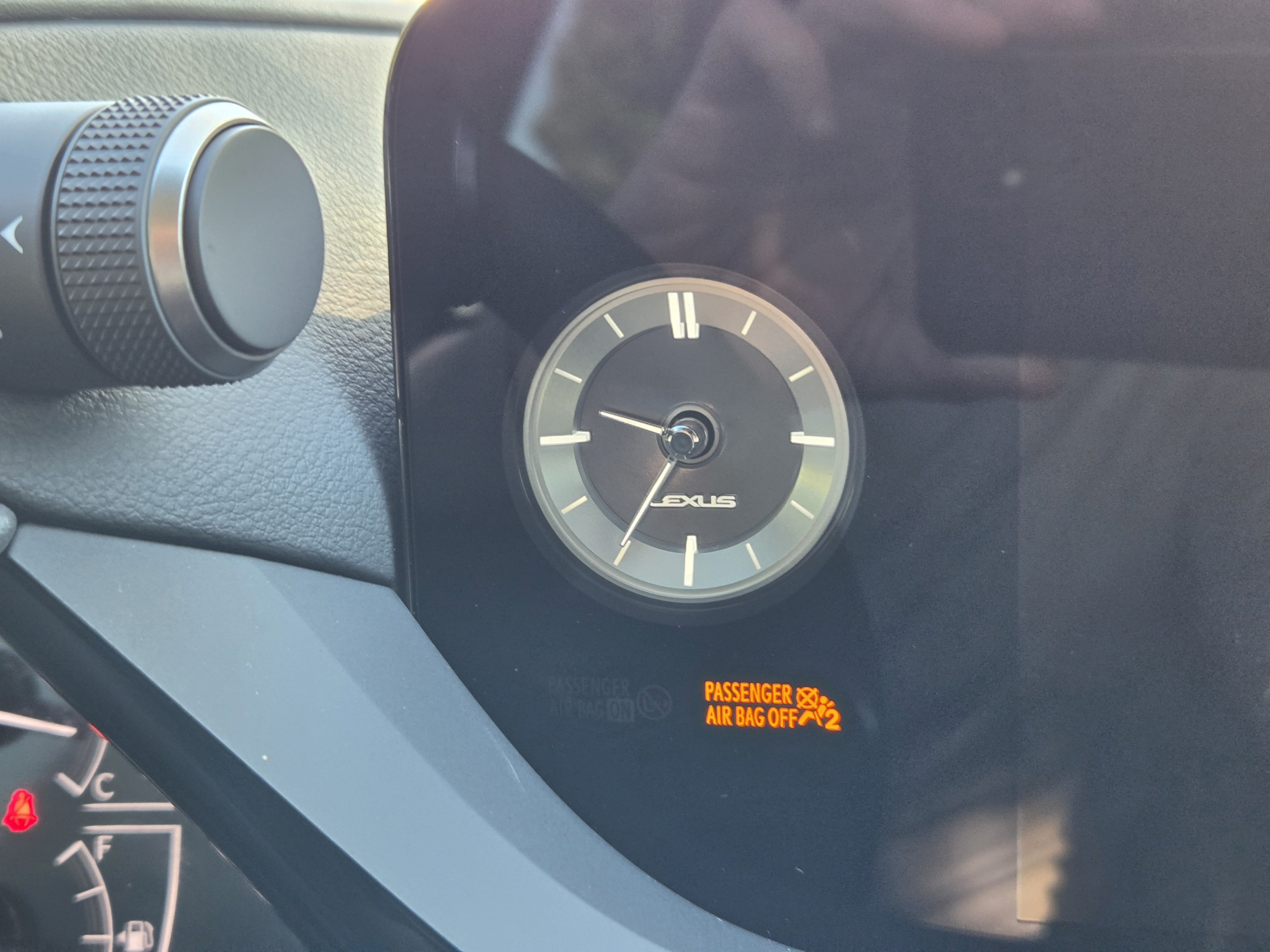 Used 2024 Lexus ES 350 w/ Premium Package FWD image 11