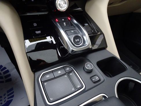 Used 2022 Acura MDX SH-AWD w/ Technology Package image 18