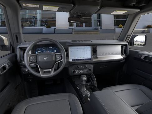 New 2026 Ford Bronco Outer Banks w/ Sasquatch Package AWD/4WD image 9