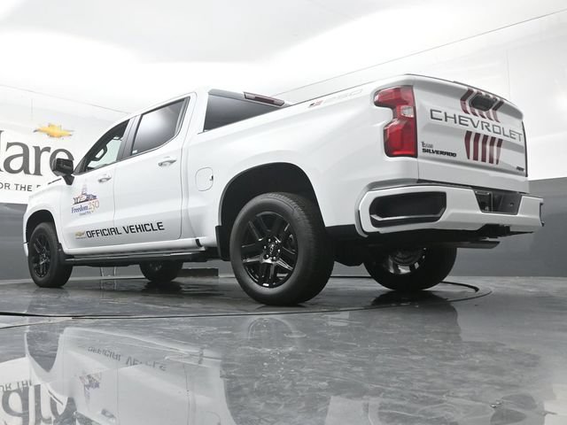 New 2026 Chevrolet Silverado 1500 RST w/ LPO, Dark Essentials Package AWD/4WD image 5