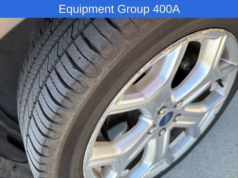 Used 2019 Ford Escape Titanium image 3