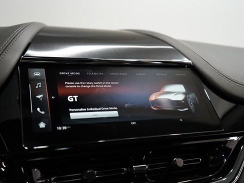 Used 2025 Aston Martin DBX 707 image 33