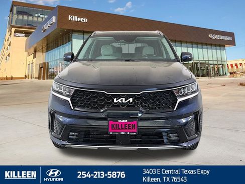 Used 2024 Kia Sorento EX image 2