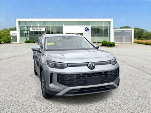 New 2026 Volkswagen Tiguan S AWD/4WD image 3