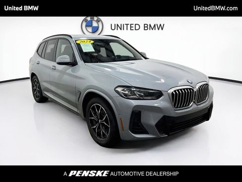 Used 2024 BMW X3 sDrive30i w/ Premium Package RWD image 3