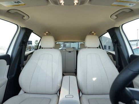 Certified 2025 Mercedes-Benz GLA 250 GLA 250 image 33