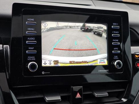 Used 2023 Toyota Camry SE w/ Convenience Package image 5