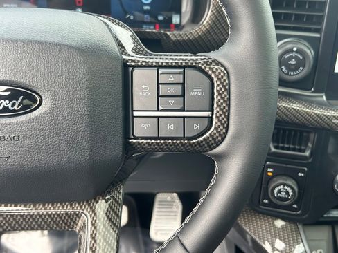 New 2025 Ford F150 Lariat w/ Equipment Group 502A High image 42