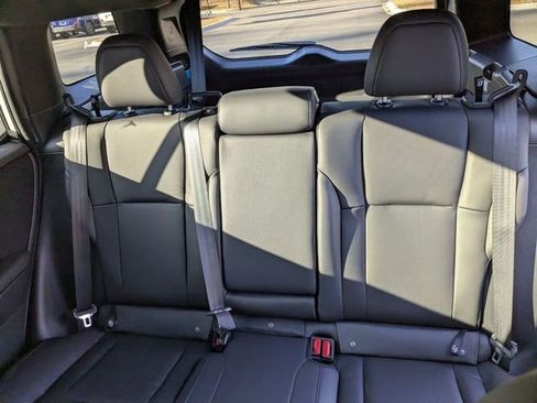 New 2026 Subaru Outback Premium image 29