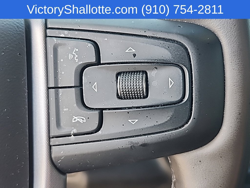 Used 2025 GMC Sierra 1500 SLT AWD/4WD image 15