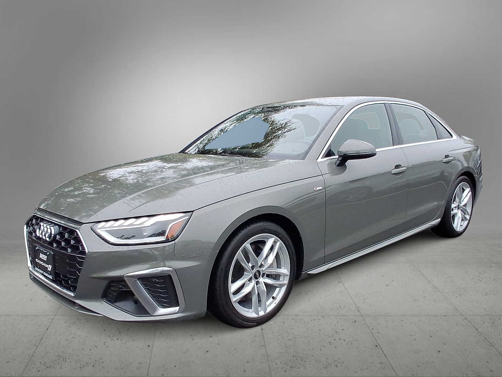 Used 2024 Audi A4 2.0T Premium Plus AWD/4WD image 4