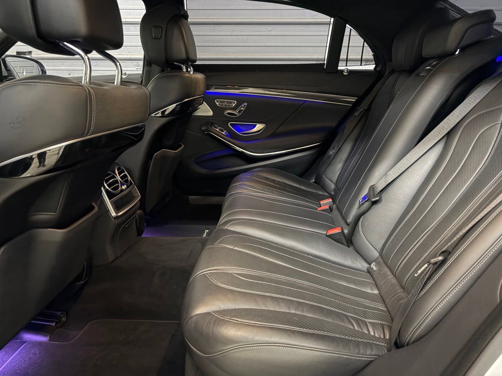 Used 2016 Mercedes-Benz S 63 AMG 4MATIC Sedan image 20