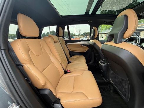 Used 2018 Volvo XC90 T6 Momentum w/ Convenience Package AWD/4WD image 22