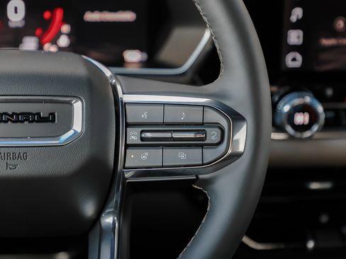 New 2026 GMC Canyon Denali image 22