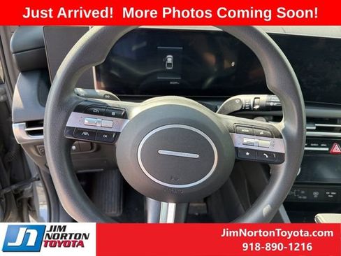 Used 2025 Hyundai Santa Cruz SEL image 10