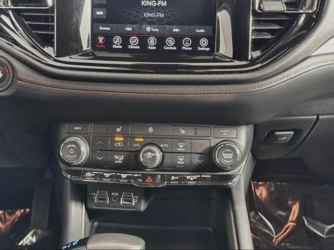 Used 2023 Dodge Durango GT AWD/4WD image 16