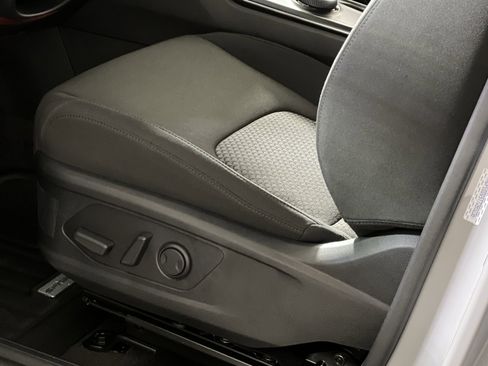 New 2026 Kia Sportage S image 12