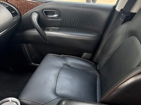 Used 2019 Nissan Armada Platinum w/ Captain's Chairs Package AWD/4WD image 8