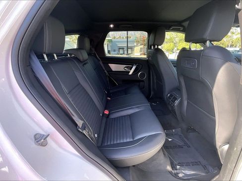 Certified 2025 Land Rover Discovery Sport Dynamic SE AWD/4WD image 19