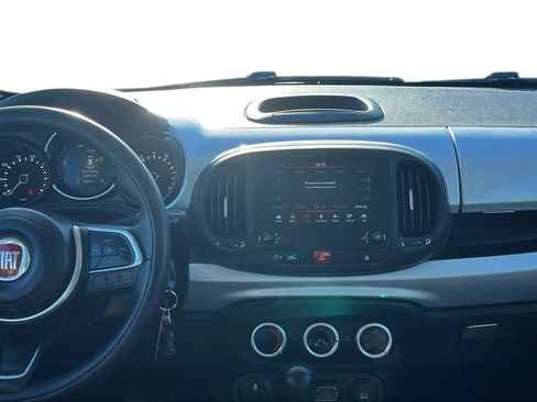 Used 2020 FIAT 500L Pop image 29