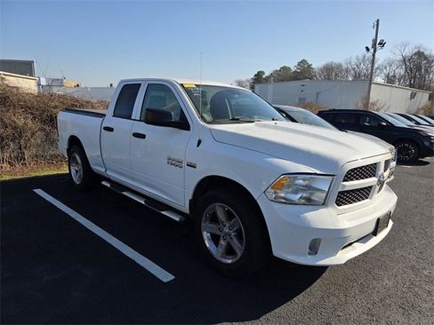 Used 2015 RAM 1500 Express image 3