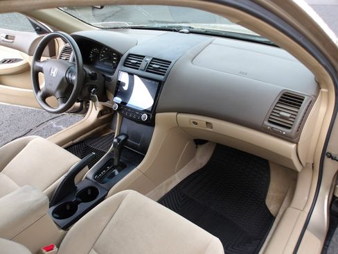 Used 2007 Honda Accord VP image 12