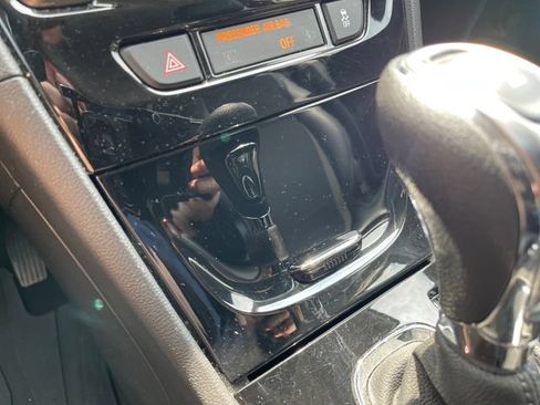 Used 2019 Buick Encore Preferred AWD/4WD image 24