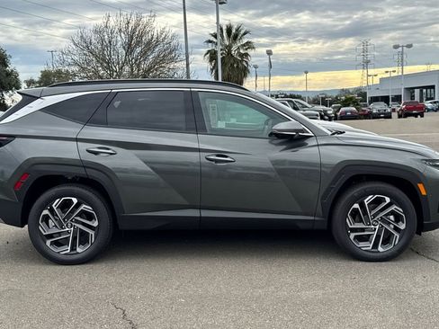 New 2026 Hyundai Tucson Limited image 3
