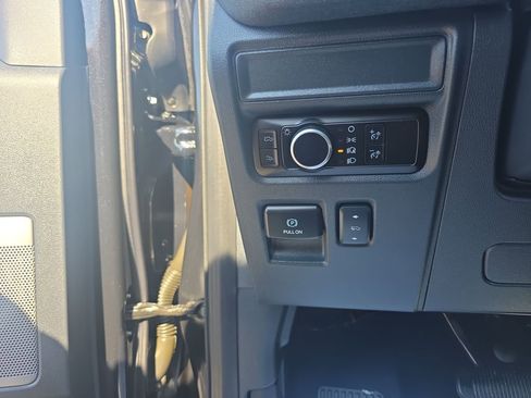 Certified 2025 Ford F150 Lightning Lariat image 24