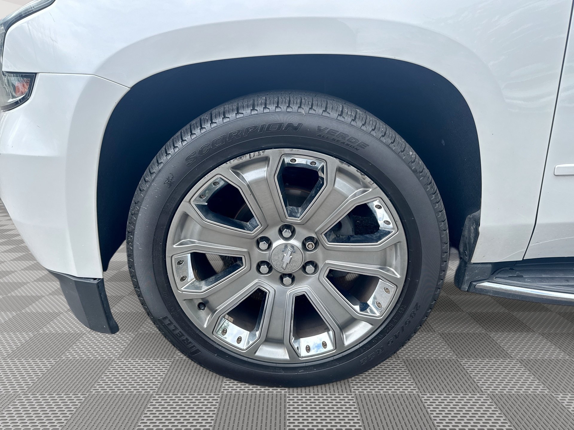 Used 2017 Chevrolet Tahoe Premier AWD/4WD image 19