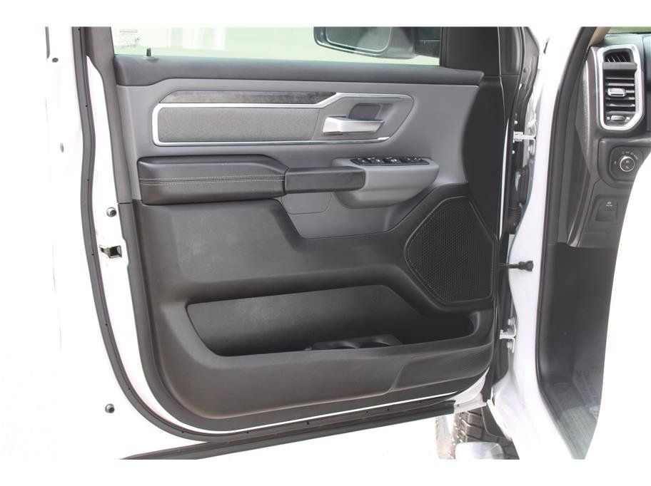Used 2019 RAM 1500 Big Horn RWD image 7