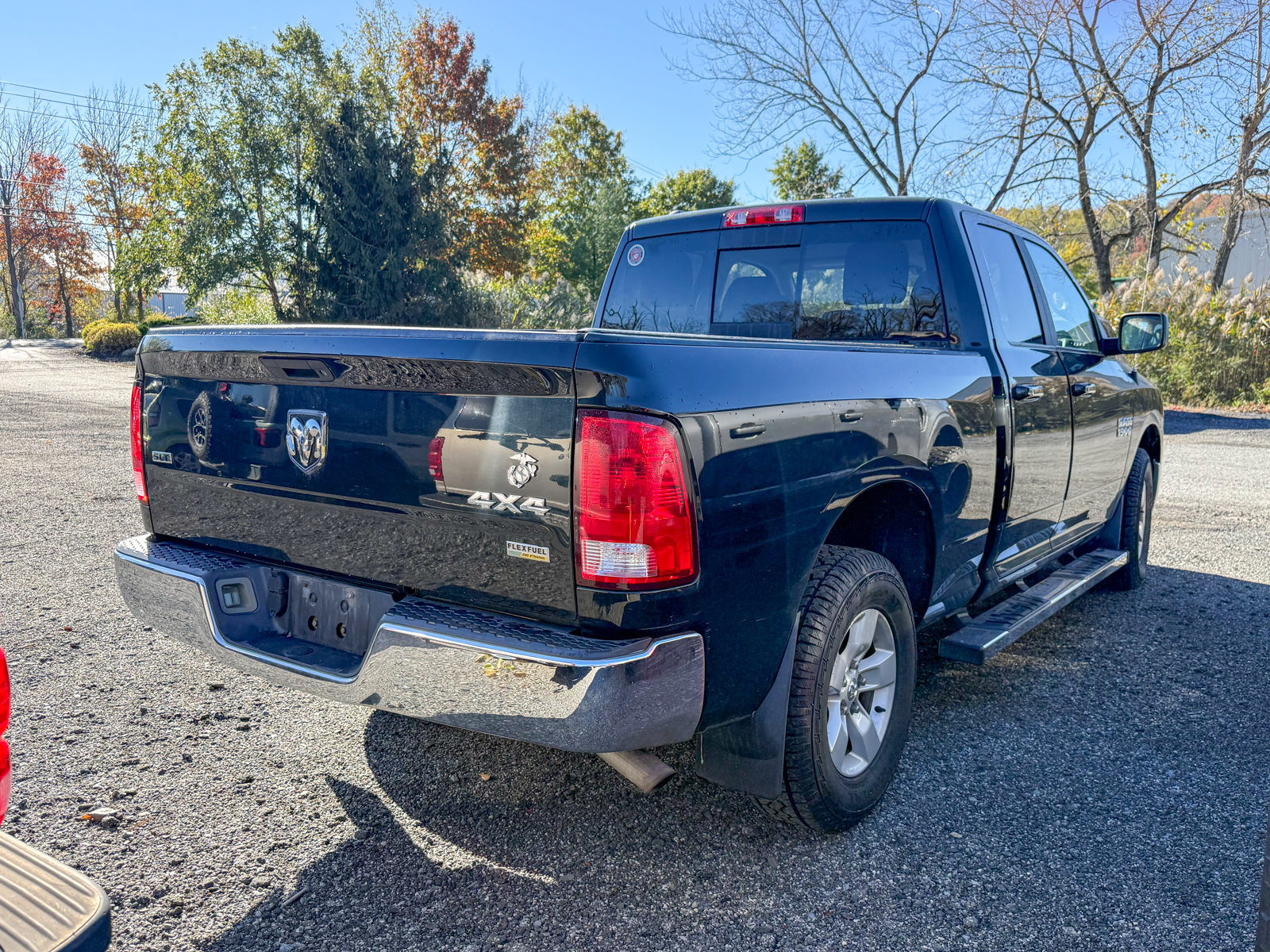 Used 2017 RAM 1500 Classic SLT AWD/4WD image 5