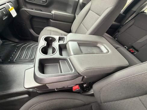 New 2026 GMC Sierra 2500 Pro w/ Convenience Package AWD/4WD image 19