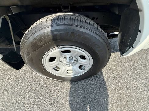 Used 2017 Nissan Frontier S RWD image 18