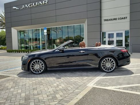 Used 2021 Mercedes-Benz E 450 Cabriolet image 2