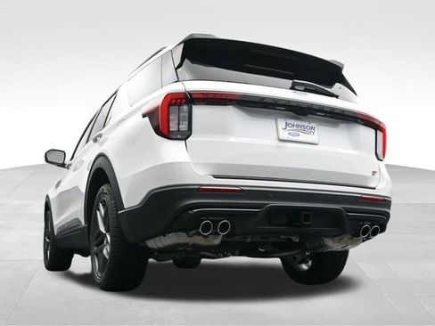 New 2026 Ford Explorer ST image 34