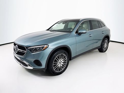 New 2026 Mercedes-Benz GLC 300 image 3