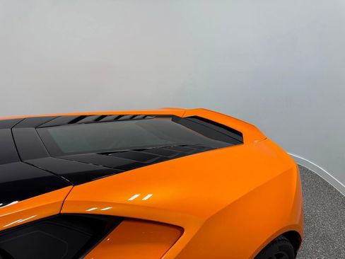 Used 2021 Lamborghini Huracan EVO image 9
