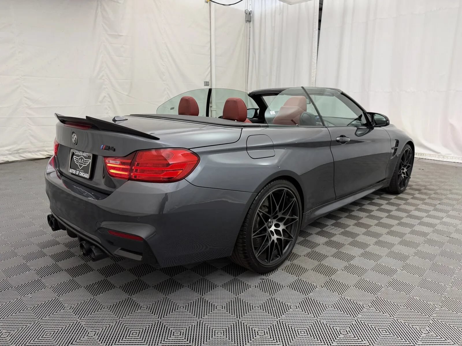 Used 2015 BMW M4 Convertible RWD image 12
