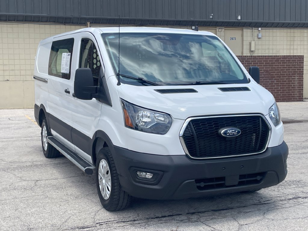 Used 2025 Ford Transit 250 Low Roof w/ Exterior Upgrade Package RWD image 7