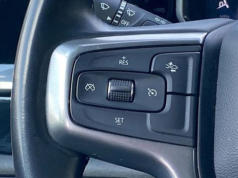 Used 2024 Chevrolet Silverado 2500 LT image 8