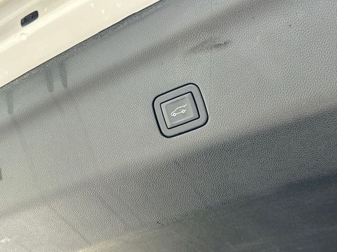 Used 2024 Cadillac Escalade ESV Sport Platinum w/ LPO, ONYX Package image 58