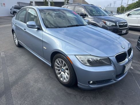 Used 2009 BMW 328i Sedan RWD image 1